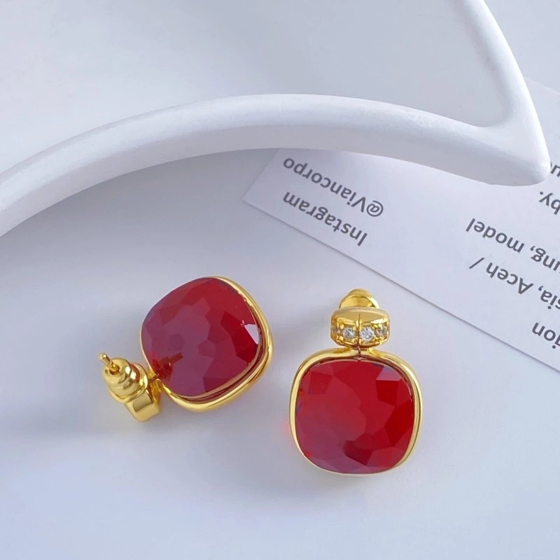 UrbanChic Hefang Earrings 208673