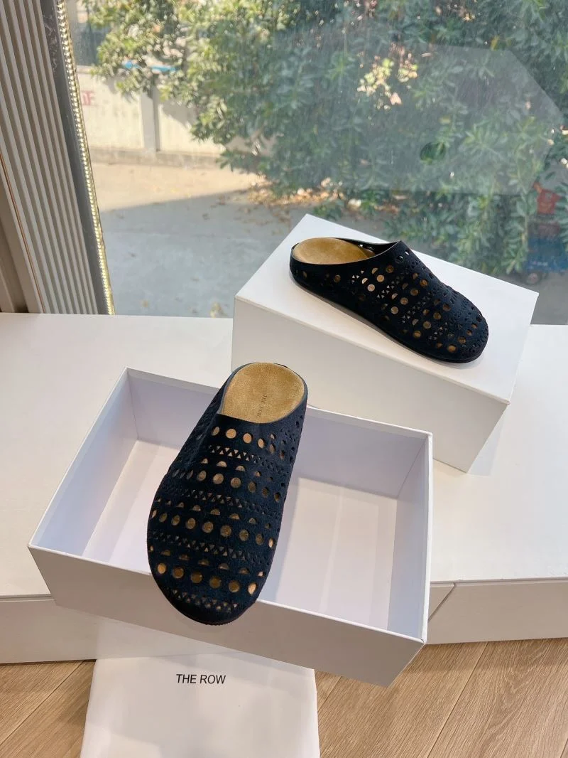 Sleek Hereu Sandals 9971