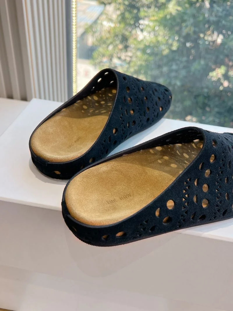 Sleek Hereu Sandals 9971