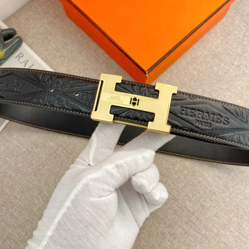 Neat Hermes Belts 294328