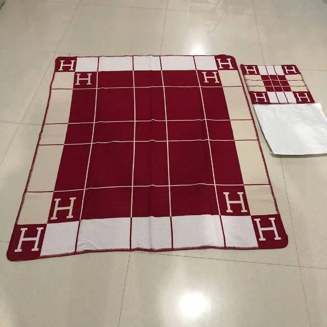 BestValue Hermes Blanket 256658