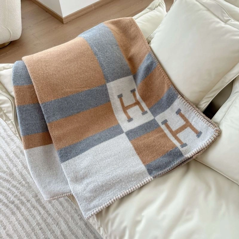 OdorResistant Hermes Blanket 256598
