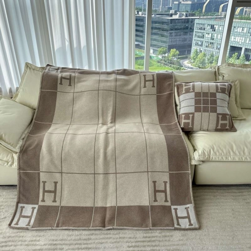 NewStyle Hermes Blanket 256601