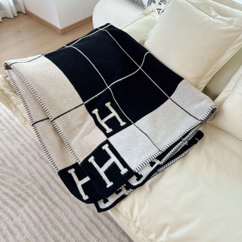 GoodFit Hermes Blanket 256581