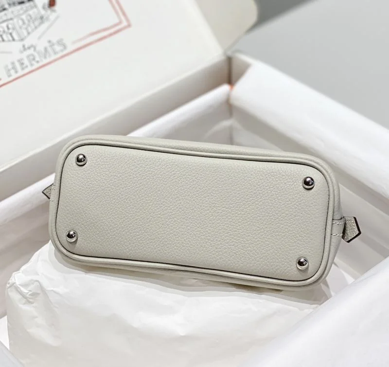 Minimalist Hermes Bolide Bags 48894
