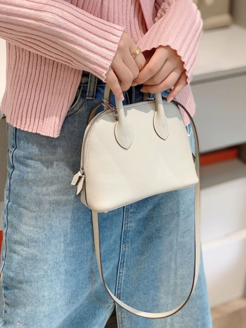 Minimalist Hermes Bolide Bags 48894