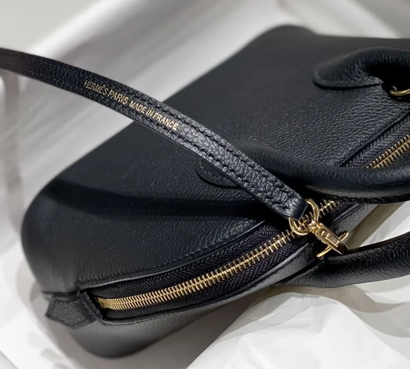 Neat Hermes Bolide Bags 48884