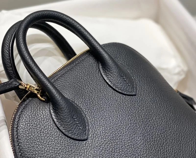 Neat Hermes Bolide Bags 48884