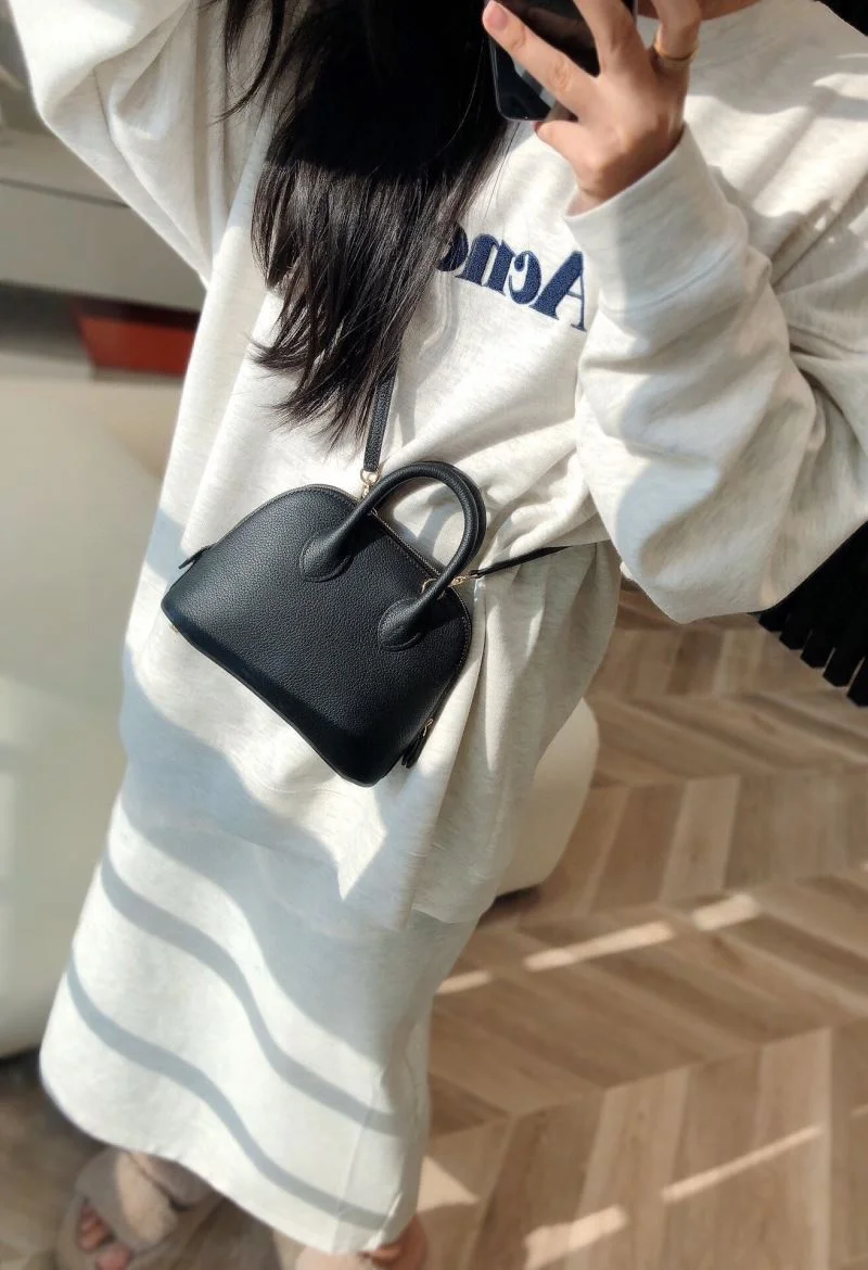 Neat Hermes Bolide Bags 48884