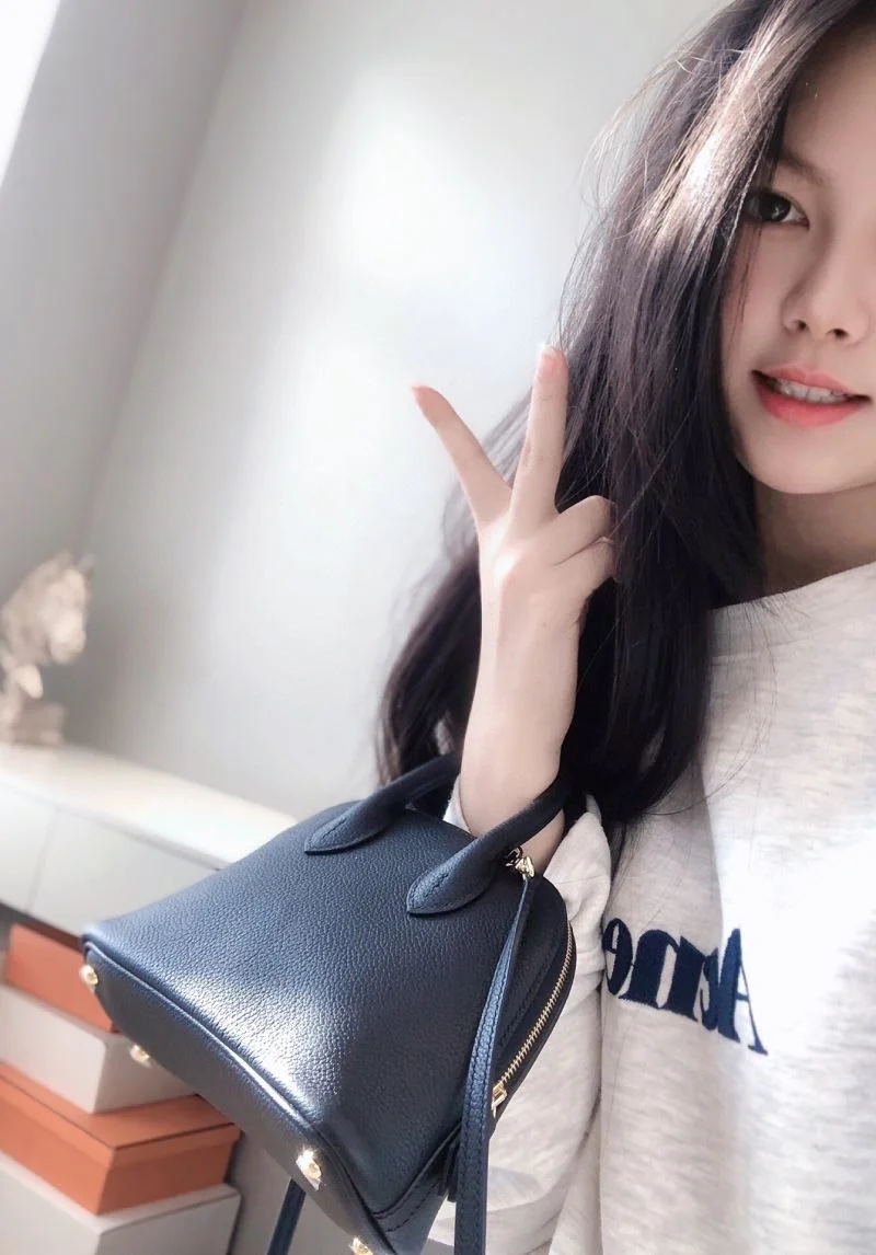 Neat Hermes Bolide Bags 48884