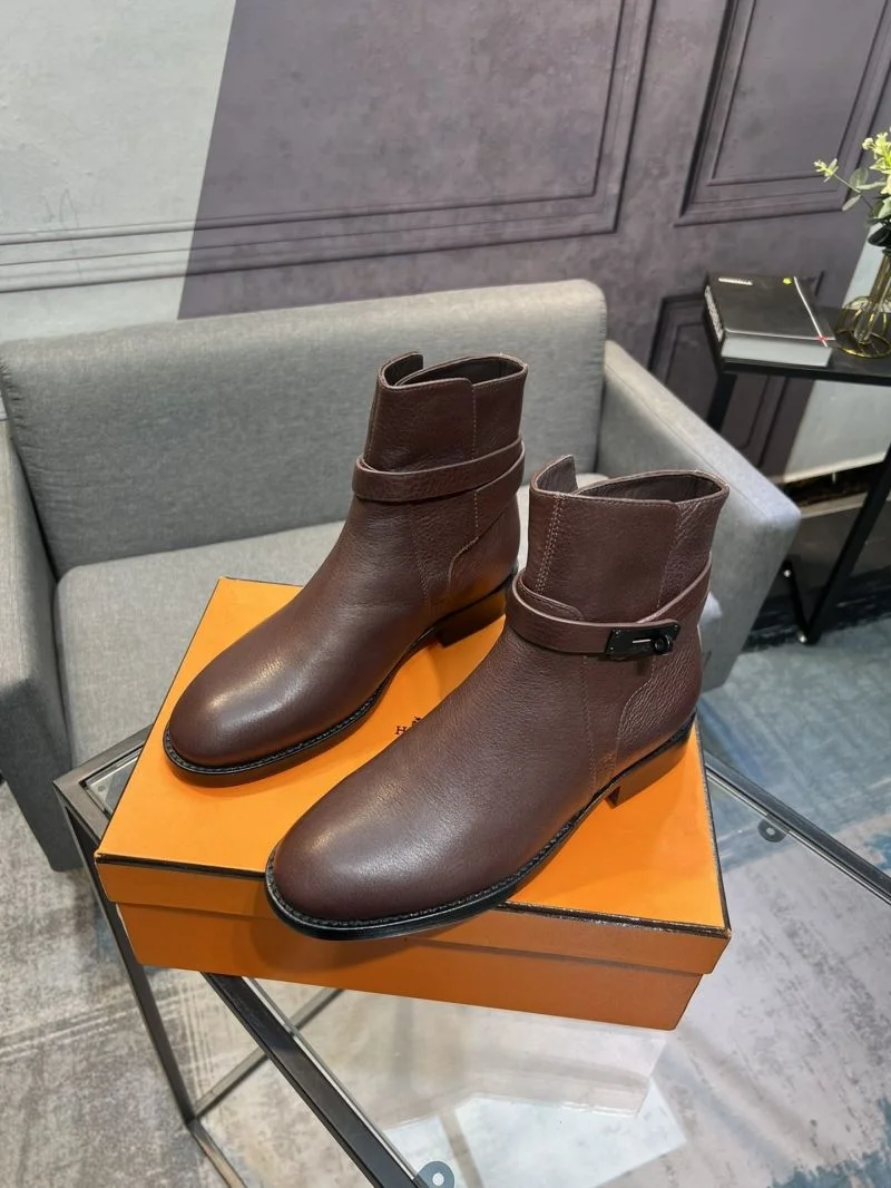 ModernLook Hermes Boots 26302
