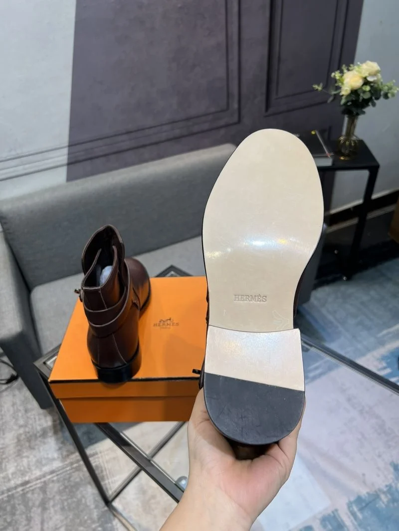 ModernLook Hermes Boots 26302