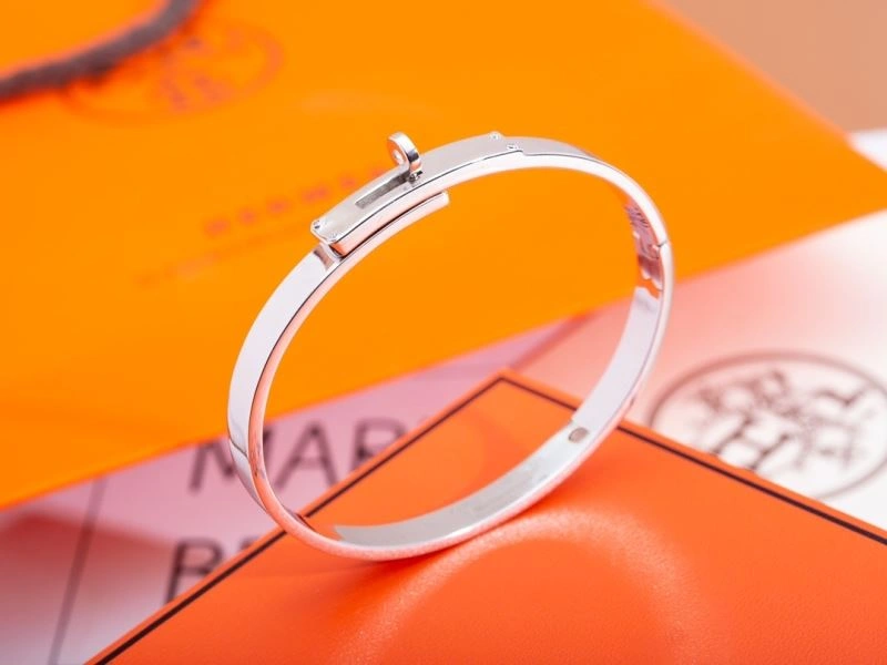 Hermes Bracelets Refined 247395