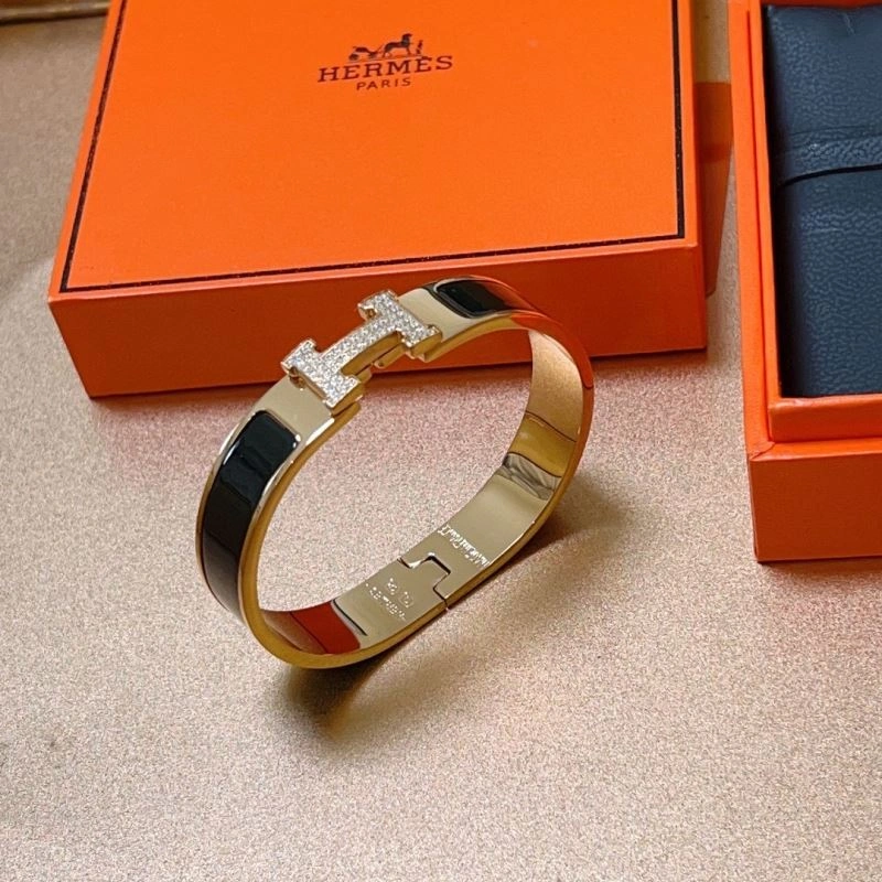 Supportive Hermes Bracelets 247594