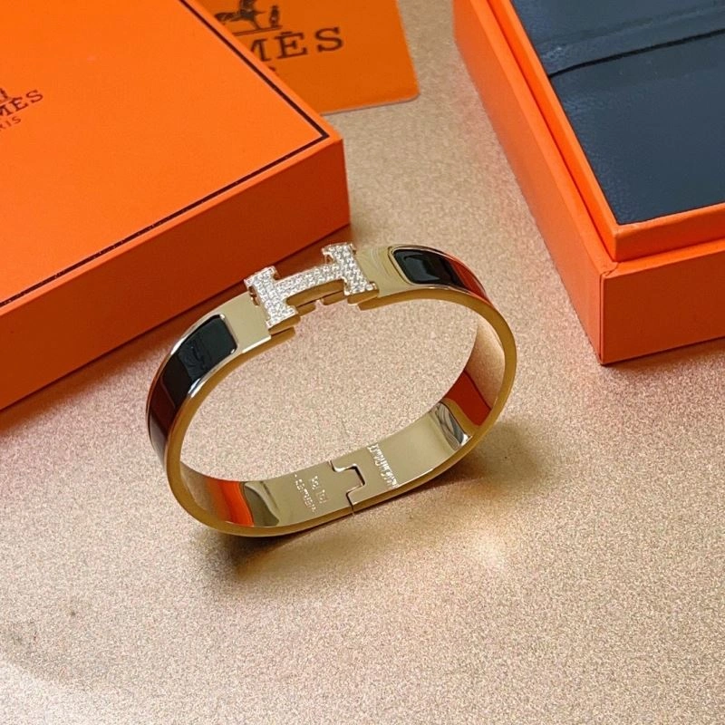 Supportive Hermes Bracelets 247594