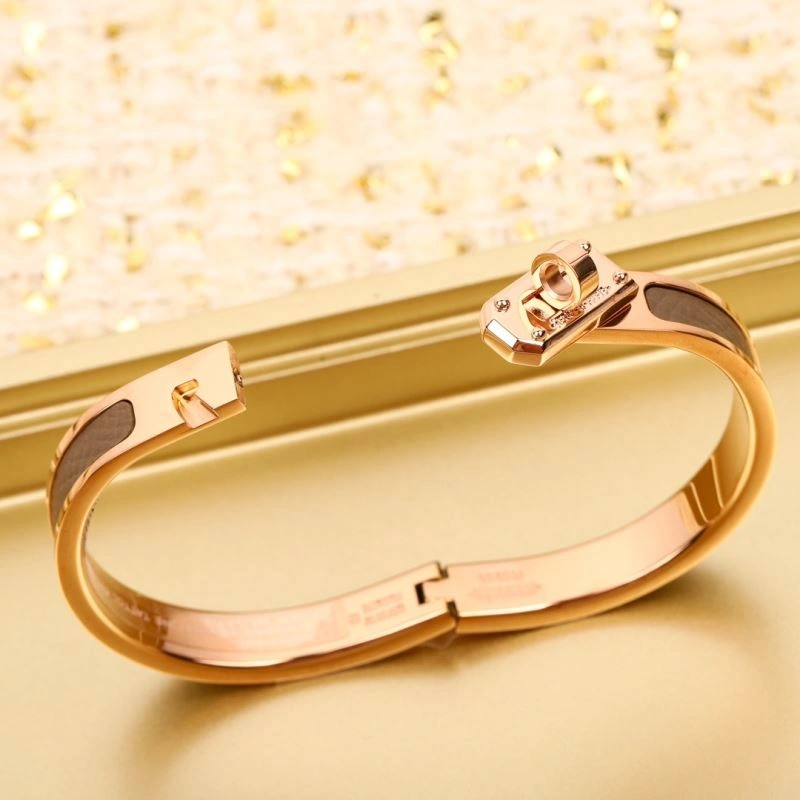 Premium Hermes Bracelets 247608