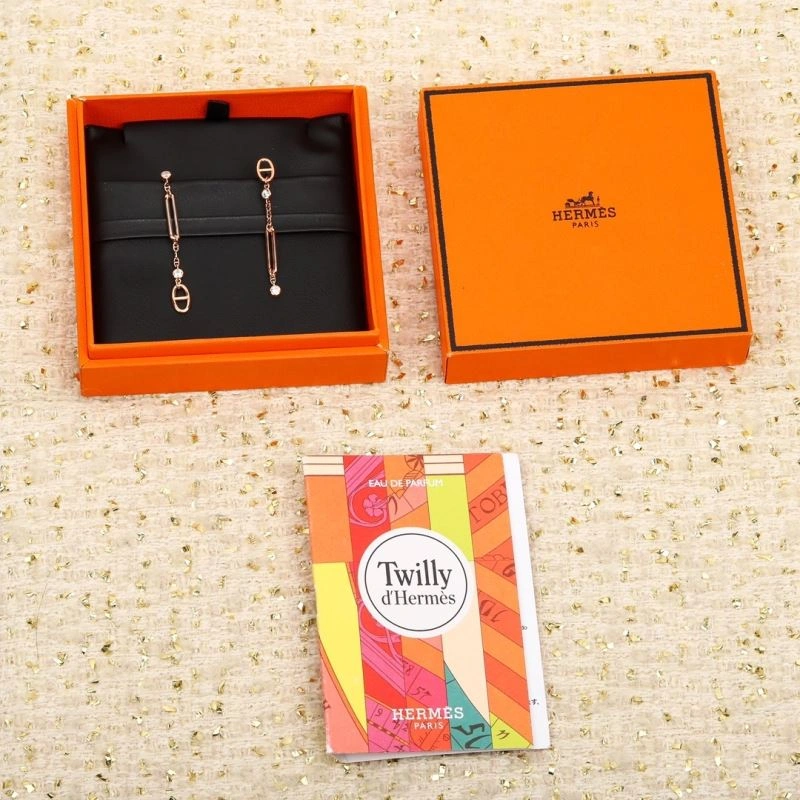 Sophisticated Hermes Bracelets 247601