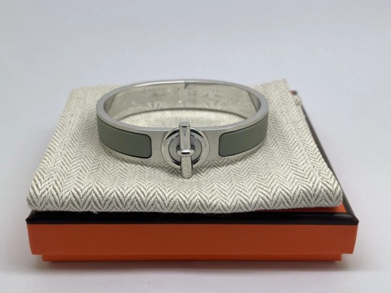Hermes Bracelets Modern 247529