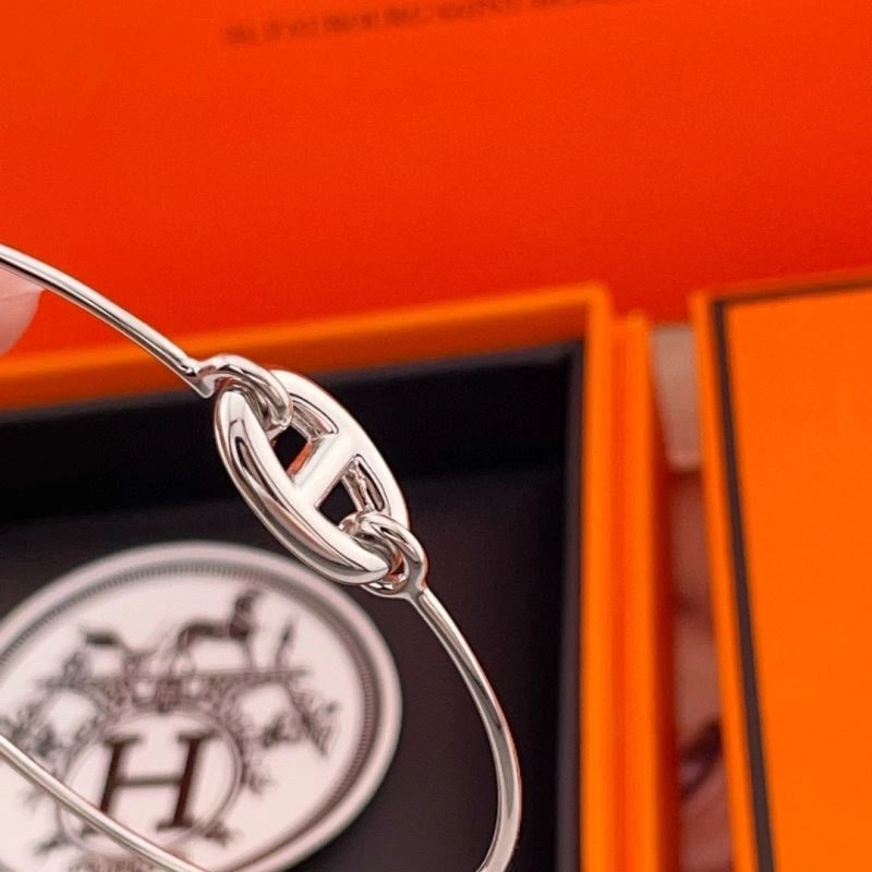 Classic Hermes Bracelets 247279