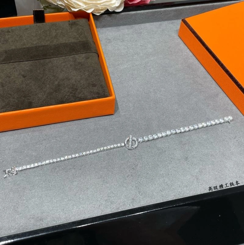 TechFriendly Hermes Bracelets 247250