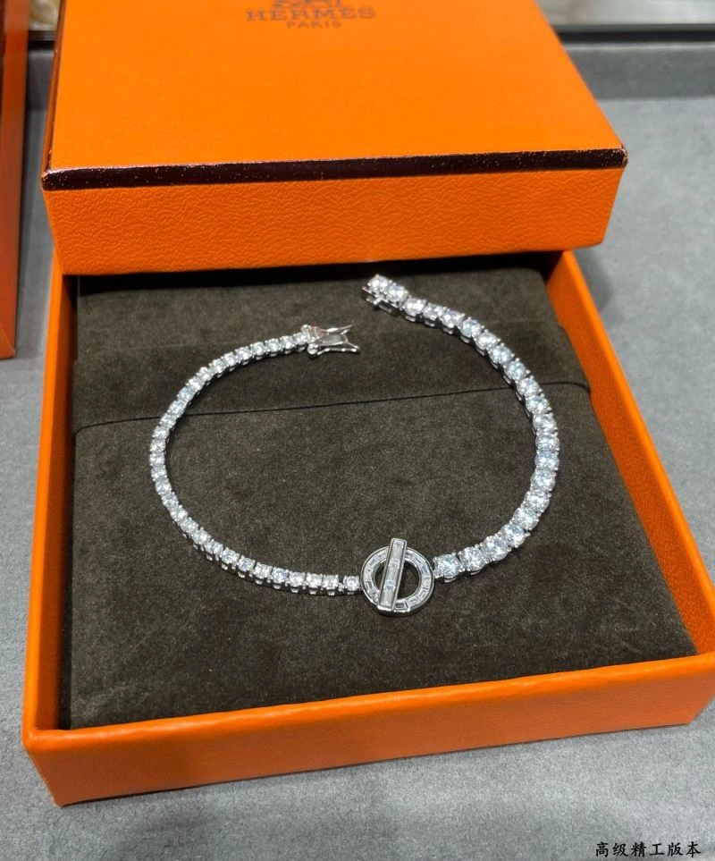 TechFriendly Hermes Bracelets 247250