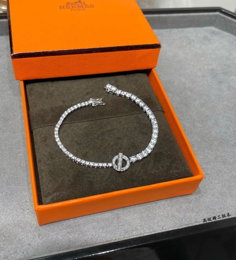 TechFriendly Hermes Bracelets 247250