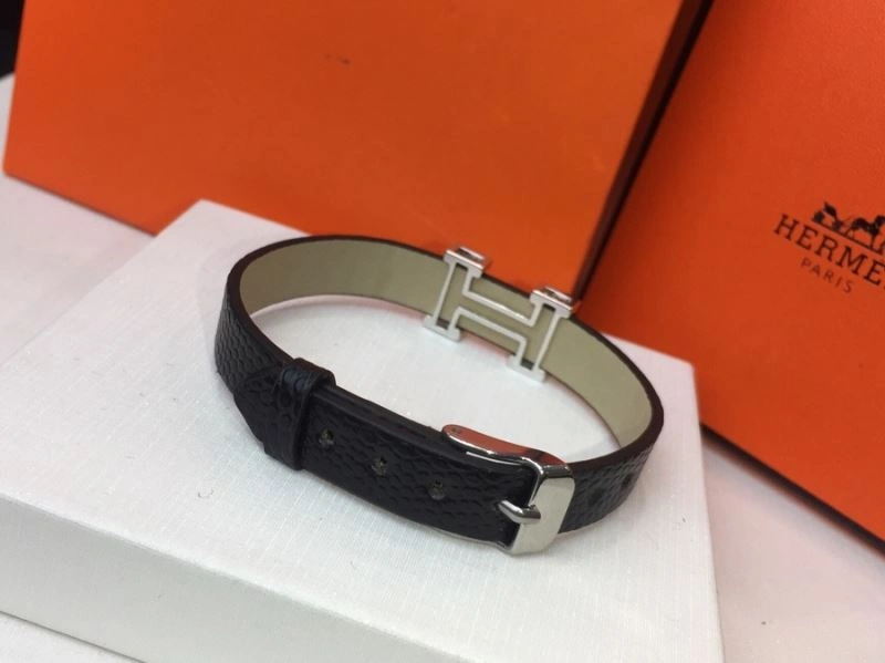 ComfortFit Hermes Bracelets 247235