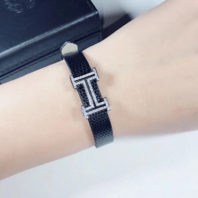 ComfortFit Hermes Bracelets 247235