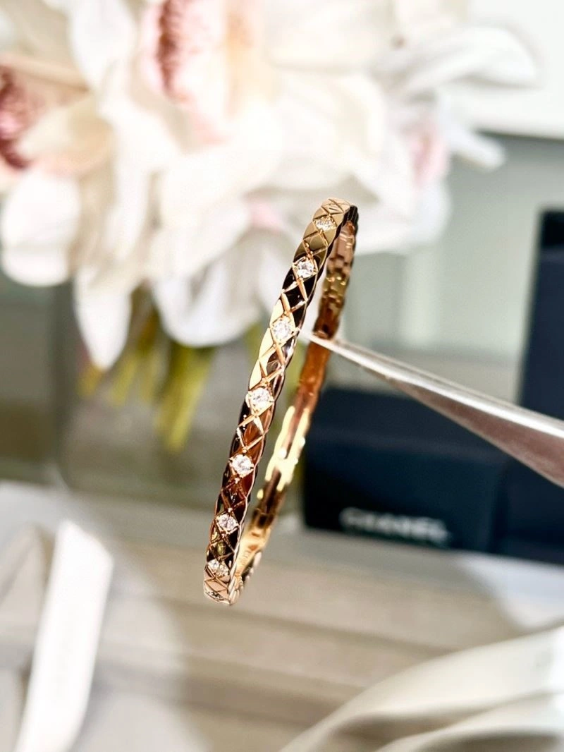 Resilient Hermes Bracelets 247108