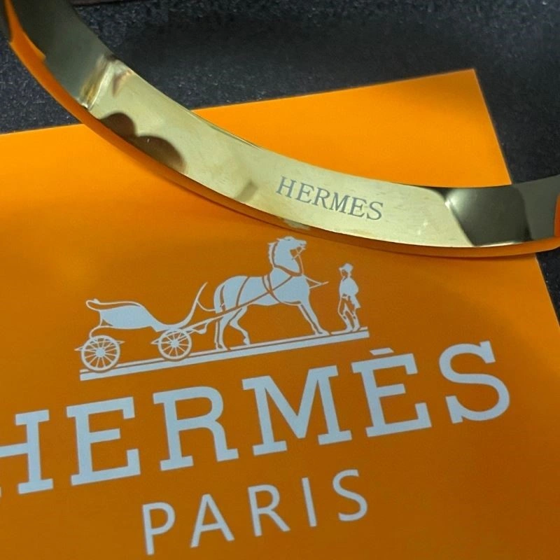 ZipUp Hermes Bracelets 247110