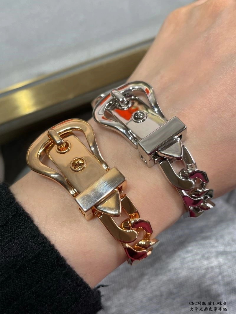 Compact Hermes Bracelets 247012
