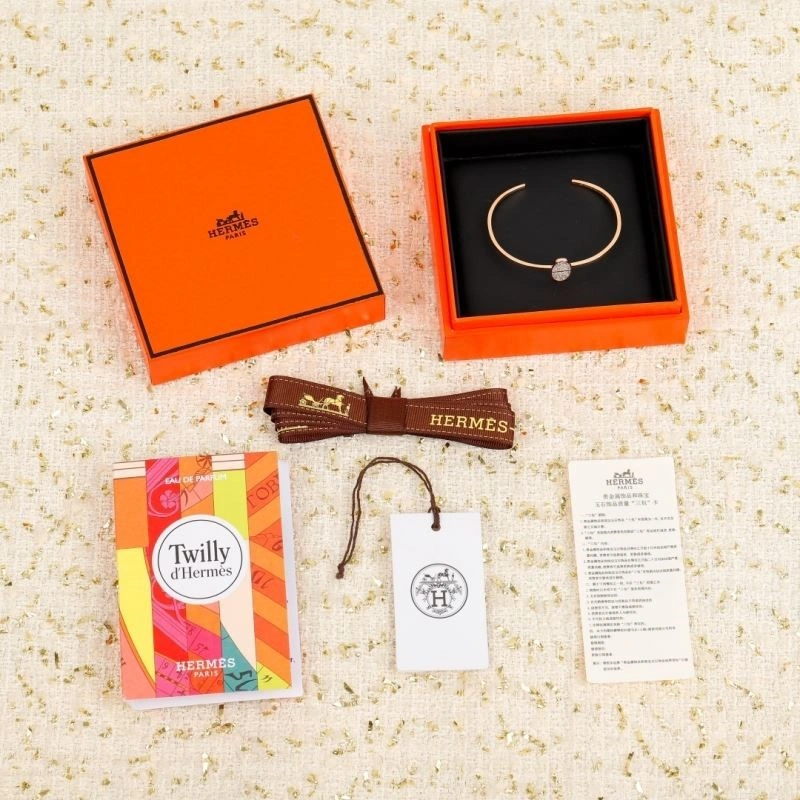 Youthful Hermes Bracelets 246975