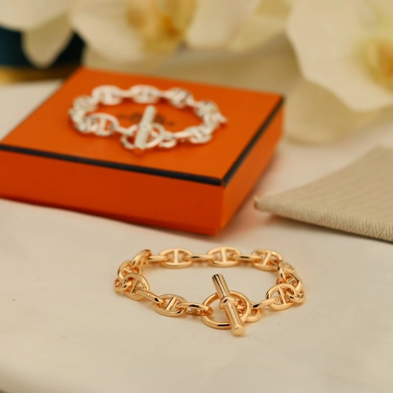 Sleek Hermes Bracelets 246863