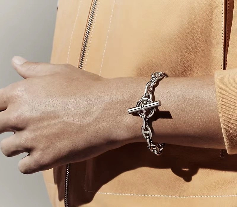 Sleek Hermes Bracelets 246863