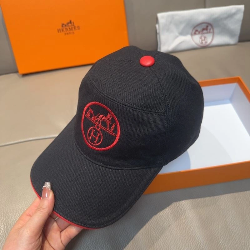 Hermes Caps Practical 261240