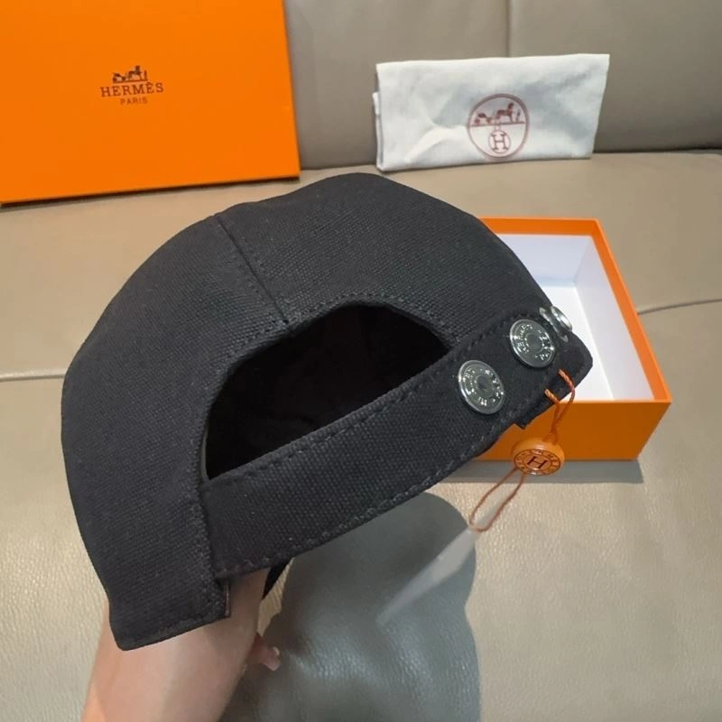 Hermes Caps Practical 261240