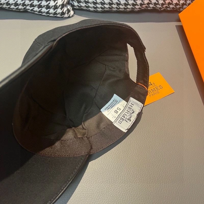SportInspired Hermes Caps 261251