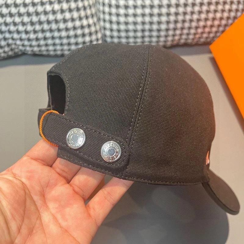 Hermes Caps Refined 261254