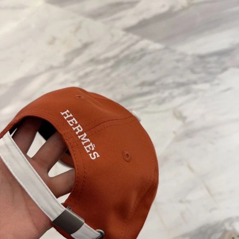 UrbanChic Hermes Caps 258494