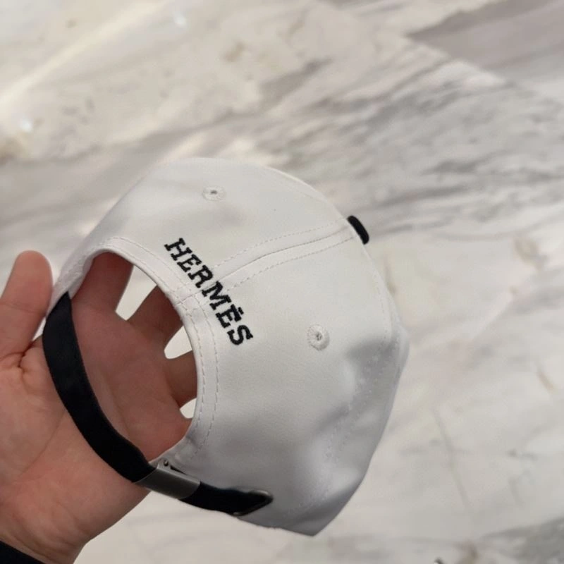 Tailored Hermes Caps 258490