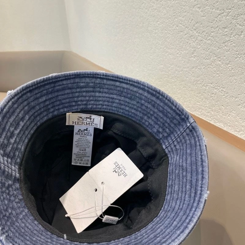 Contemporary Hermes Caps 261965