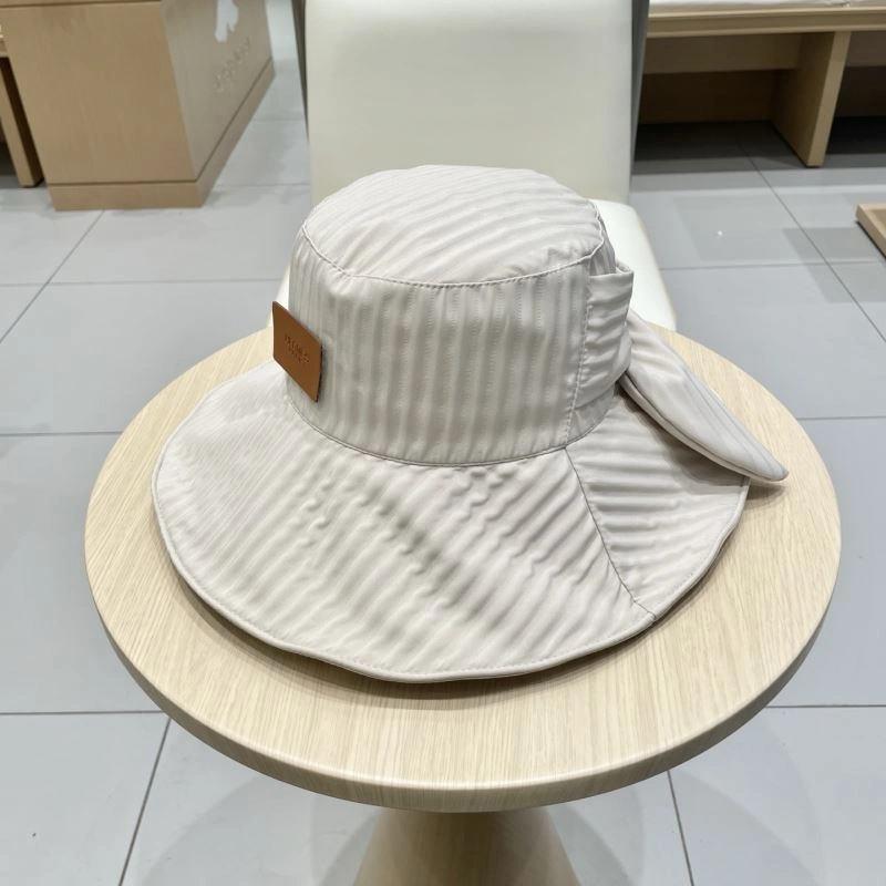 Hermes Caps Sleek 261971