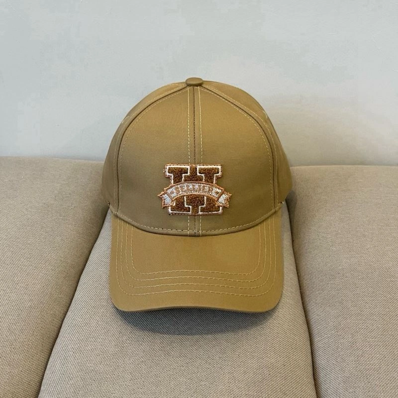 Chic Hermes Caps 261956