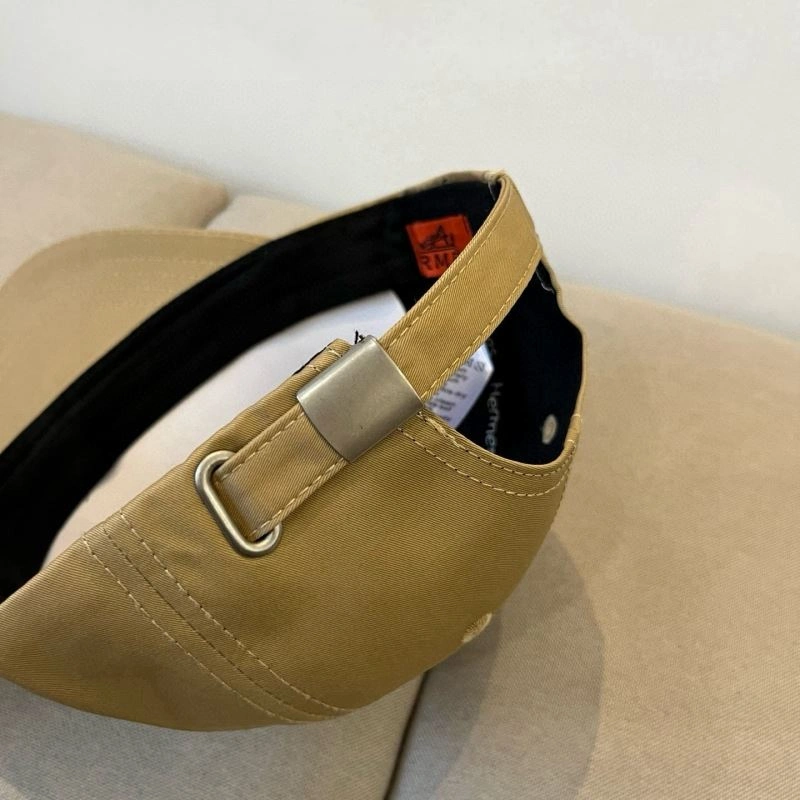 Chic Hermes Caps 261956