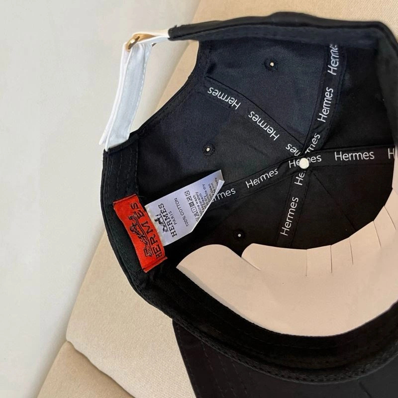 Unique Hermes Caps 261967