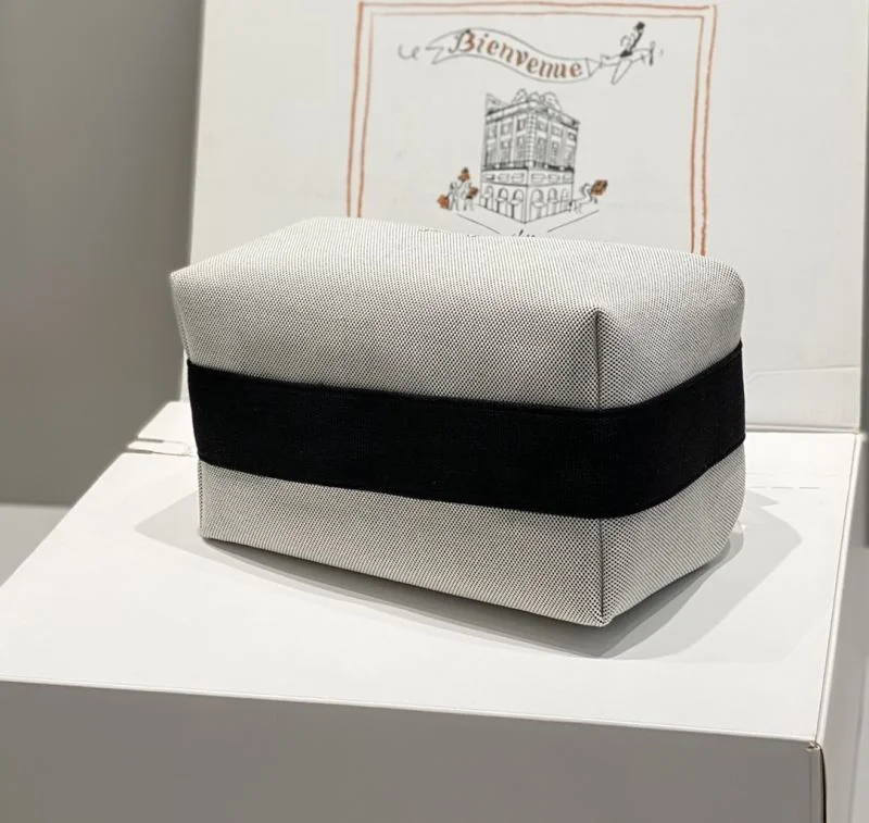 FlexibleFit Hermes Cosmetic Bags 48395