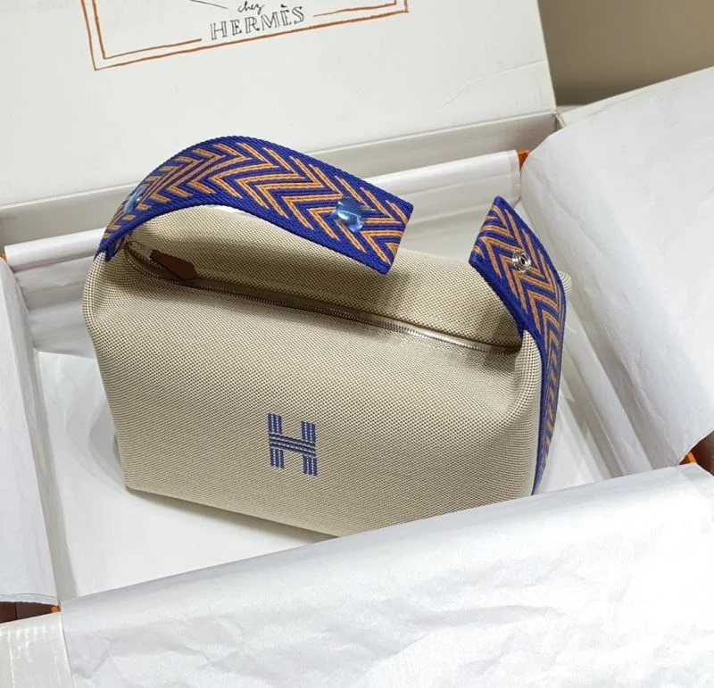 Hermes Cosmetic Bags Lightweight 48324