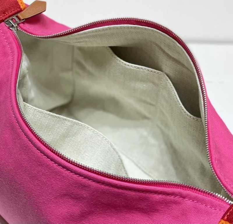 Hermes Cosmetic Bags SoftTouch 48315