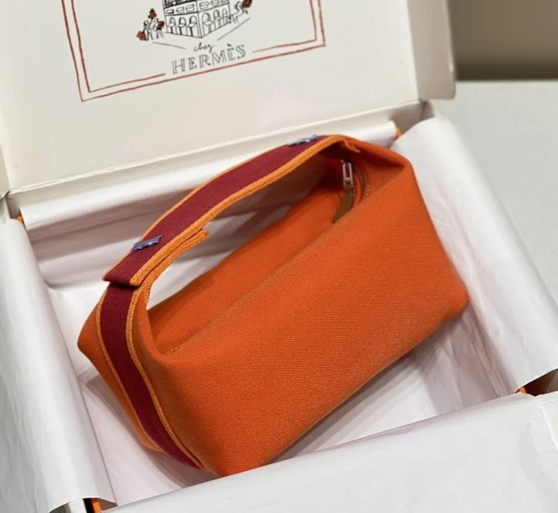 Hermes Cosmetic Bags Bright 48314