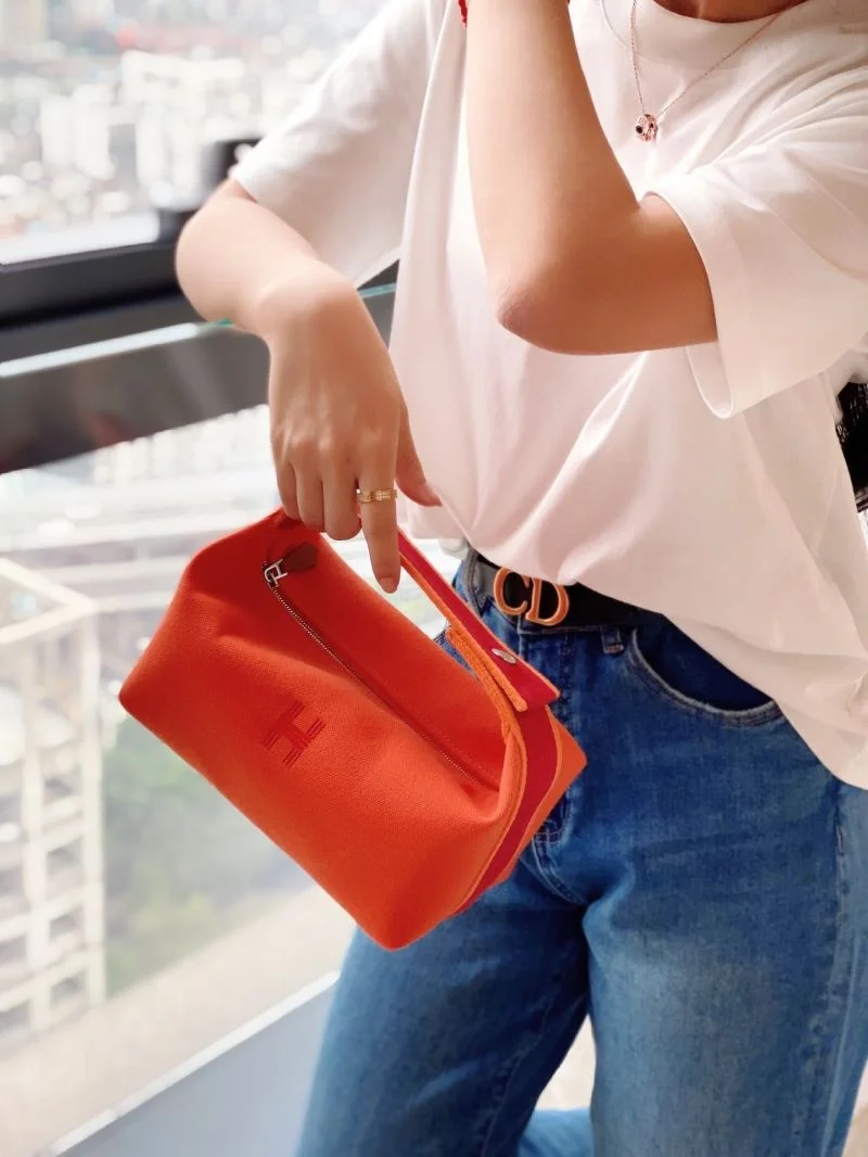 Hermes Cosmetic Bags Bright 48314